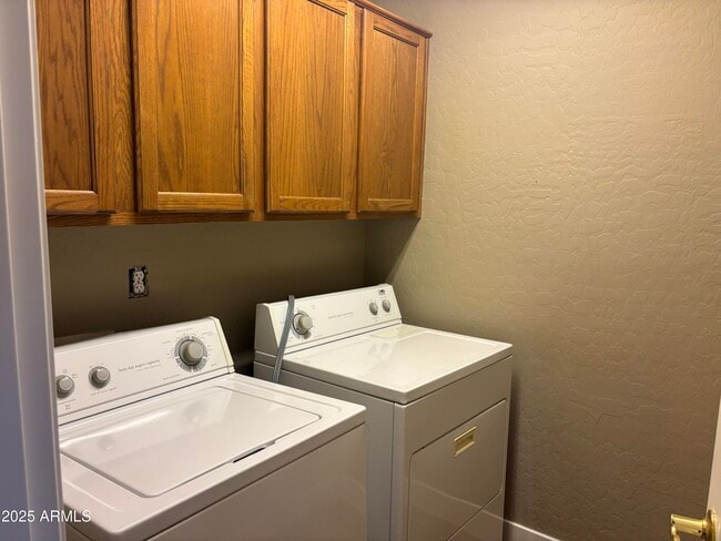Building Photo - 17553 W Polaris Dr