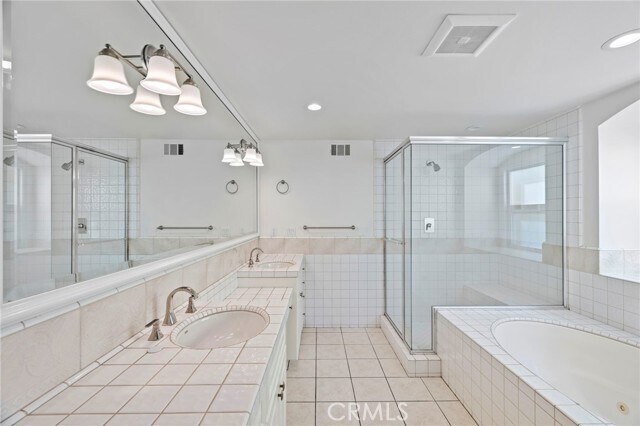 Building Photo - 31322 Monterey St