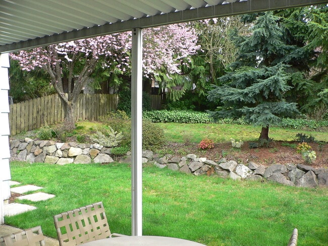 Building Photo - 11532 4th Ave NW