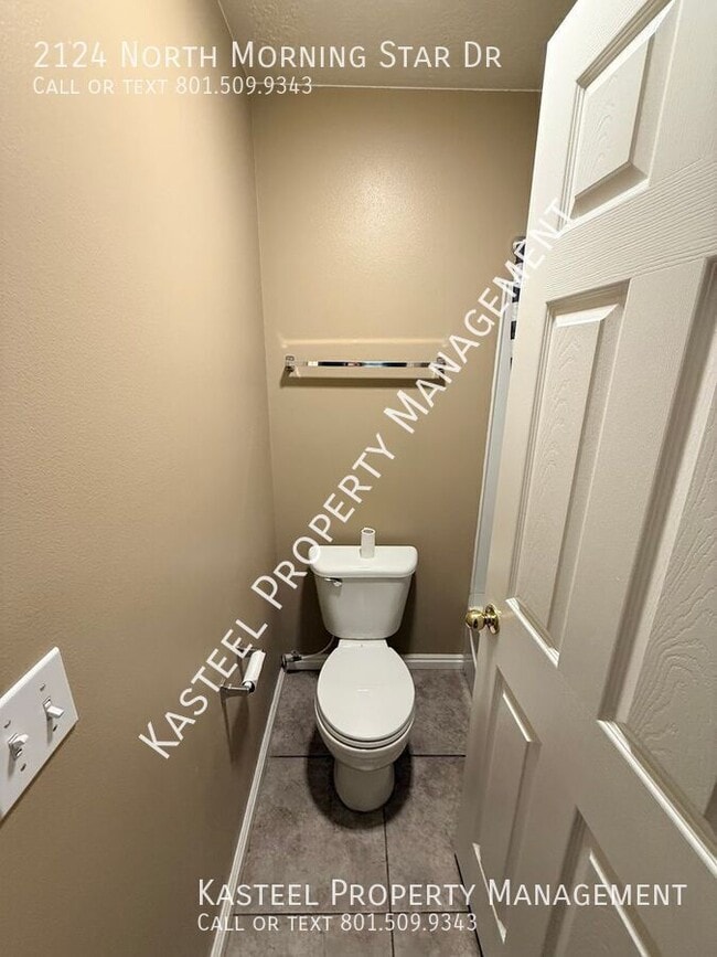 Building Photo - 2124 Morning Star Dr