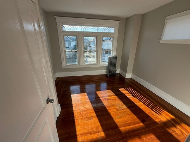 Building Photo - 242-244 Orange Street