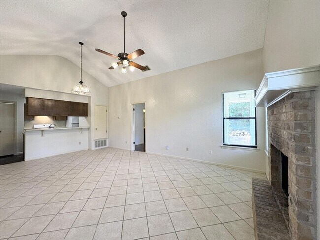 Building Photo - 701 Gamez Cove