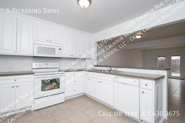 Building Photo - 5 Pickering Dr