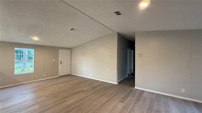 Building Photo - 4531 Deer Run Rd