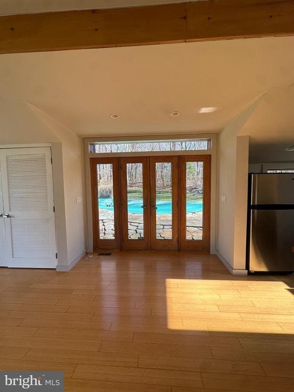 Building Photo - 5995 Lower York Rd