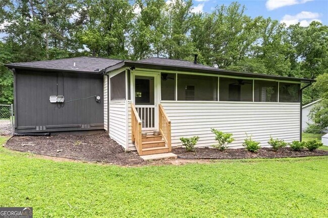 Building Photo - 1326 Stella Cir SW