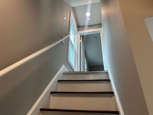 Building Photo - 32-34 Spruce Street
