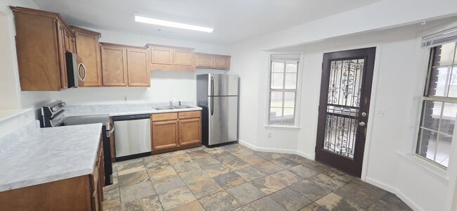 Building Photo - 1087 Desert Shield St