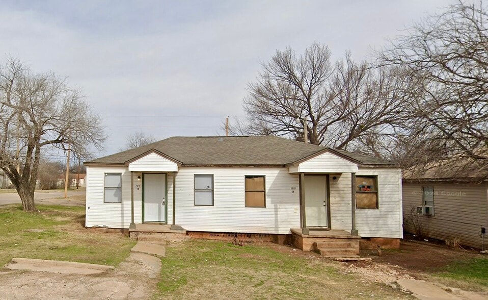 Primary Photo - 1315 SW E Ave