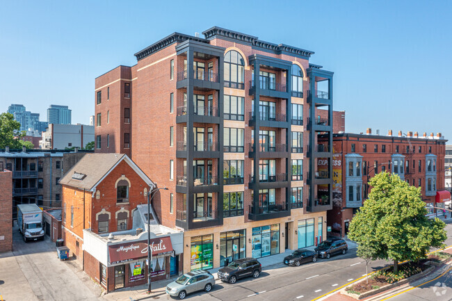 Primary Photo - Old Town Luxury Suites