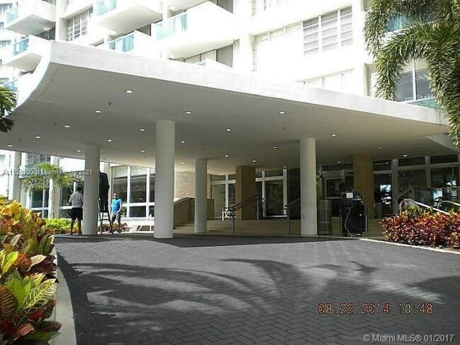 Building Photo - 1200 West Ave