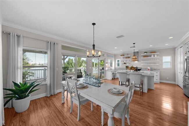 Building Photo - 12116 Lagoon Ln