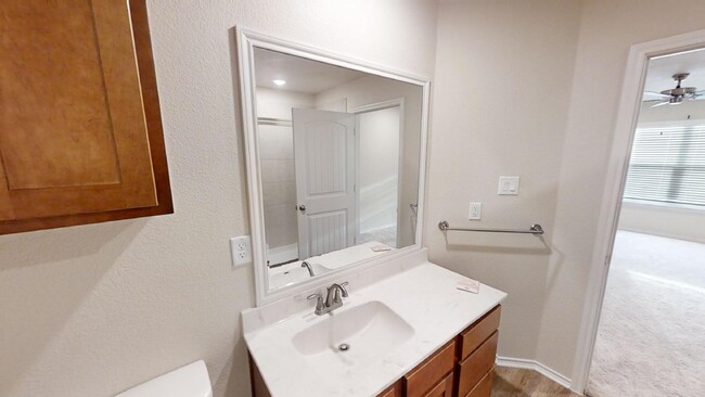 Building Photo - Charming Copperas Cove Rental – Modern Com...