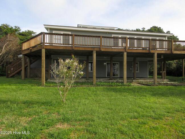 Building Photo - 5302 Bogue Sound Dr