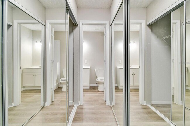 Building Photo - 726 Haven Pl