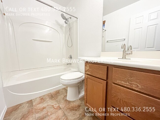 Building Photo - 22264 W Antelope Trail