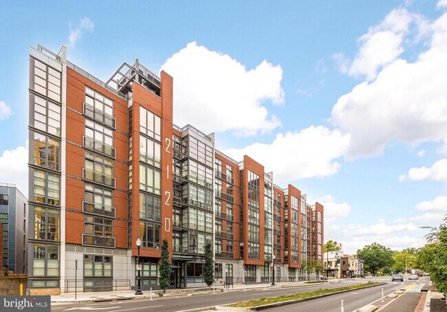 Building Photo - 2120 Vermont Ave NW