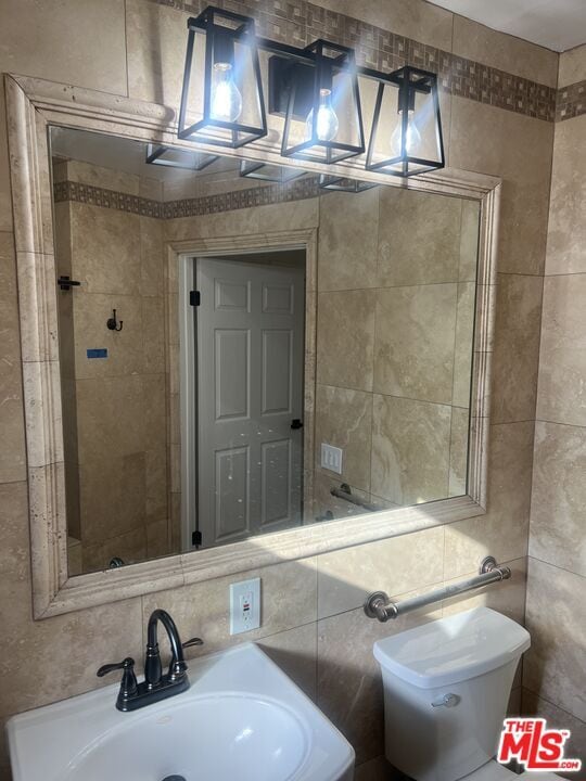 Building Photo - 8536 McConnell Ave