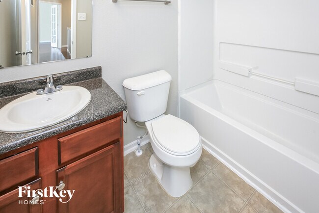 Building Photo - 10297 Haag Rd