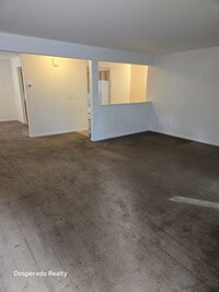 Building Photo - 2323 Island Pl