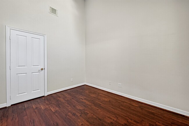 Building Photo - 20807 Autumn Terrace Ln