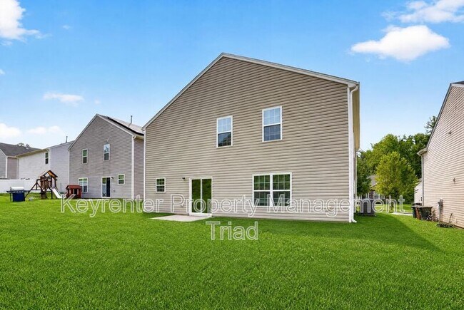 Building Photo - 5109 Black Frst Dr