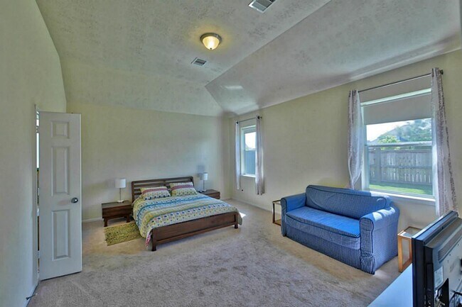 Building Photo - 26311 Smokey Valley Ln
