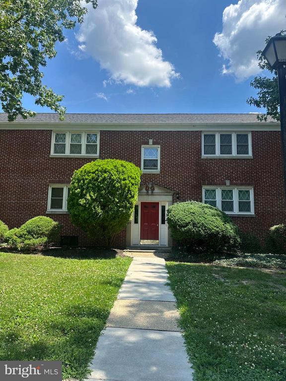 Building Photo - 131 Cherry Parke