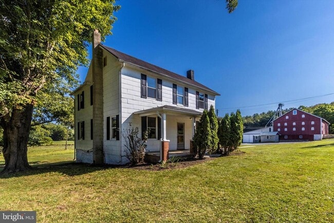 Building Photo - 13634 Glissans Mill Rd