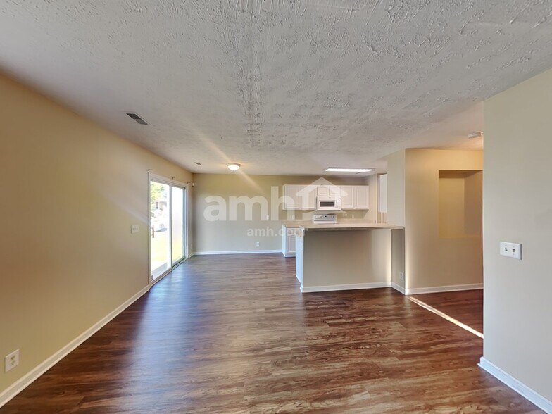Building Photo - 2869 Paddle Wheel Dr