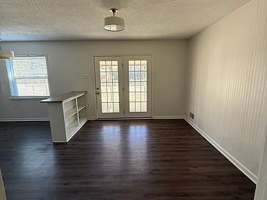 Building Photo - 7176 Pam Dr