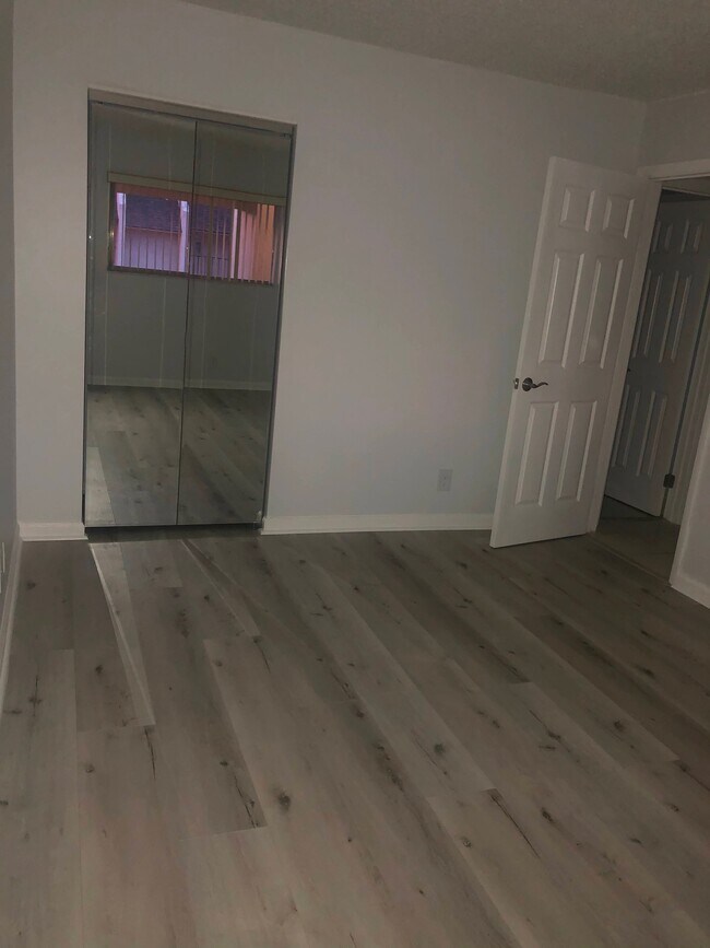 Building Photo - 2825 NW 22nd Ave