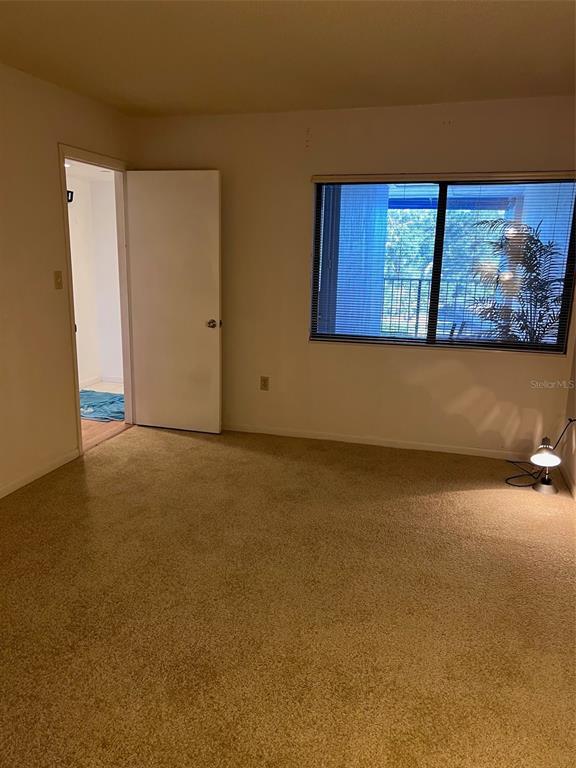 Building Photo - 2780 N Riverside Dr