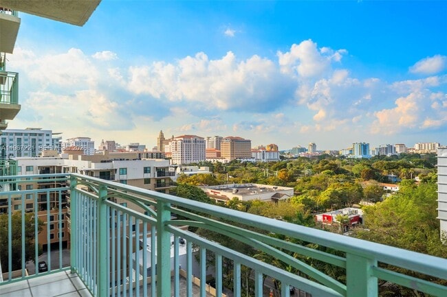 Building Photo - 3500 Coral Wy