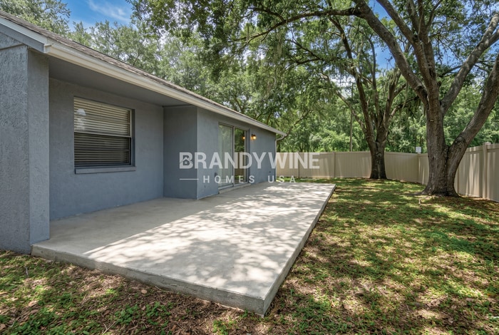 Building Photo - 16051 Grass Lake Dr