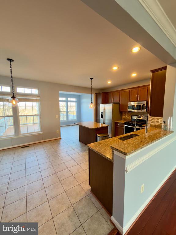 Building Photo - 15044 Danehurst Cir