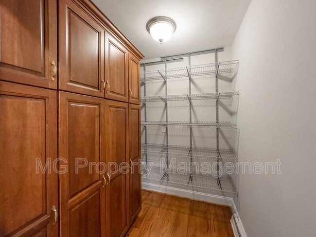 Building Photo - 4023 Arbor Way