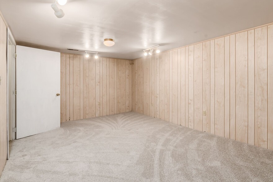 Building Photo - 7897 Kirkby Ct