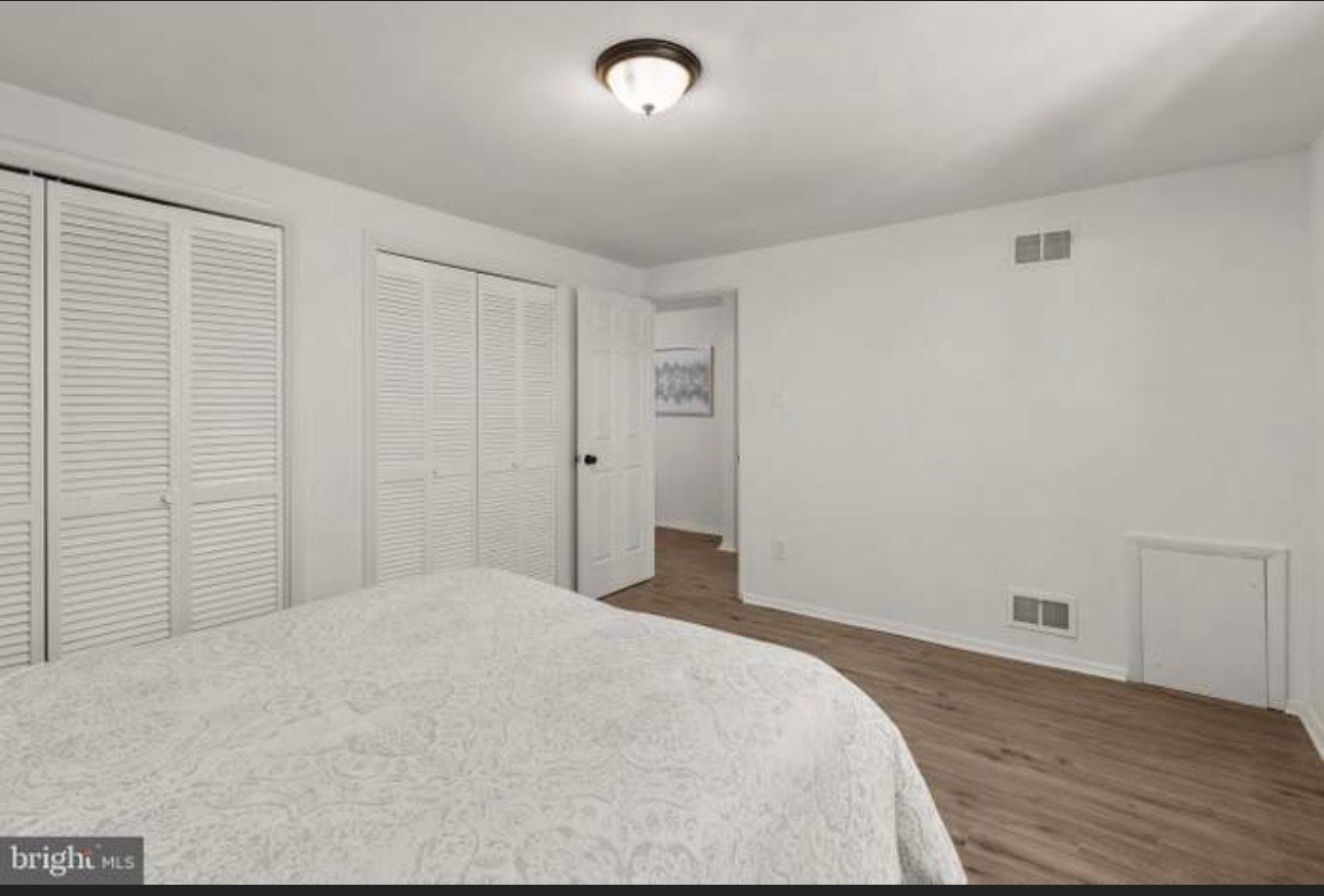 Building Photo - 6922 Forest Terrace