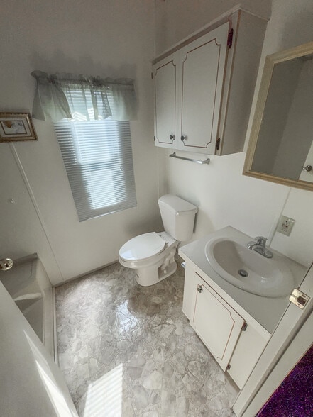 Building Photo - 3202 SE 39th Ave