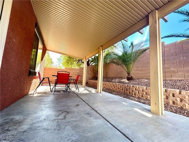 Building Photo - 3786 Corpolo Ave