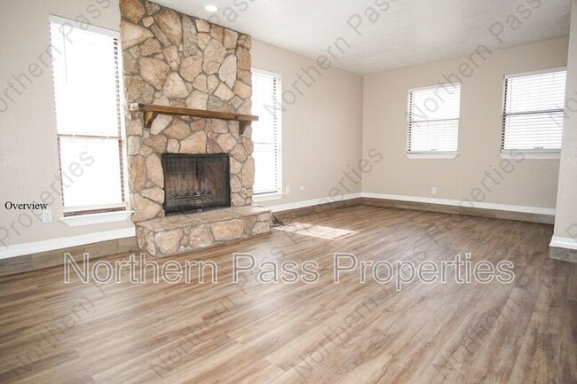 Building Photo - 1582 Bengal Dr