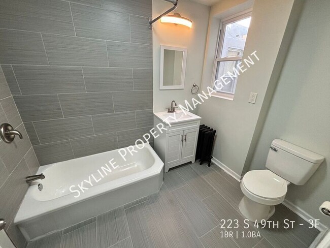 Building Photo - Renovated 1 Bedroom Apartment For Rent in ...