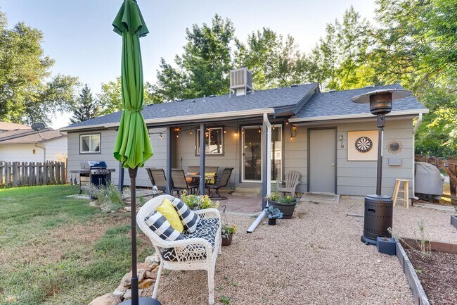 Building Photo - Bright & Cozy 3-Bedroom in the Heart of Longmont!
