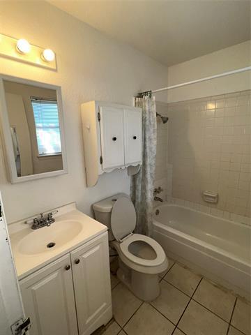 Building Photo - 6601 Woodway Dr