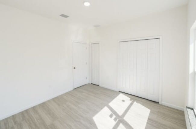 Building Photo - Brand New 2/2- Punta Gorda FL