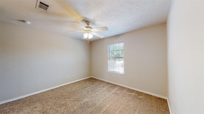 Building Photo - 1625 Park Pl