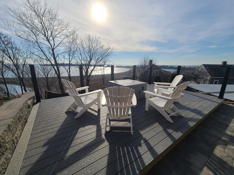 Building Photo - 77 Harbor View Ave