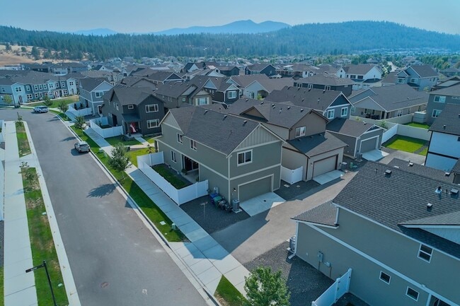 Building Photo - 24378 E Harrier Ln