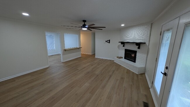 Building Photo - 3705 Blackgum Dr